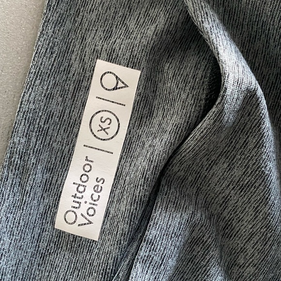 Outdoor Voices 7/8 Dipped Legging Size XS - Picture 6 of 10